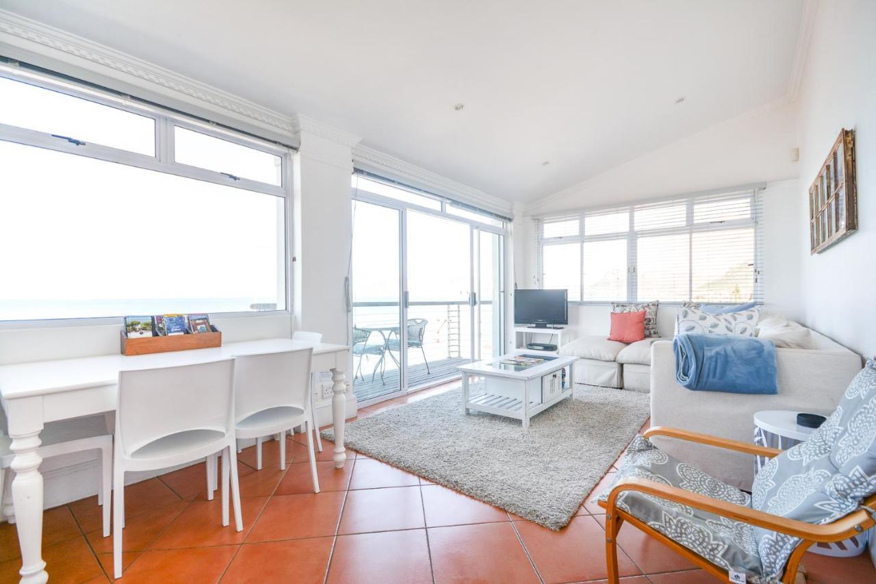 Apartmán Oceanfront Penthouse Muizenberg Exteriér fotografie